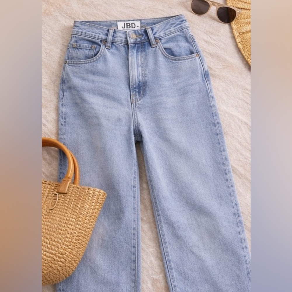 JBD Wide Leg Light Wash Jeans